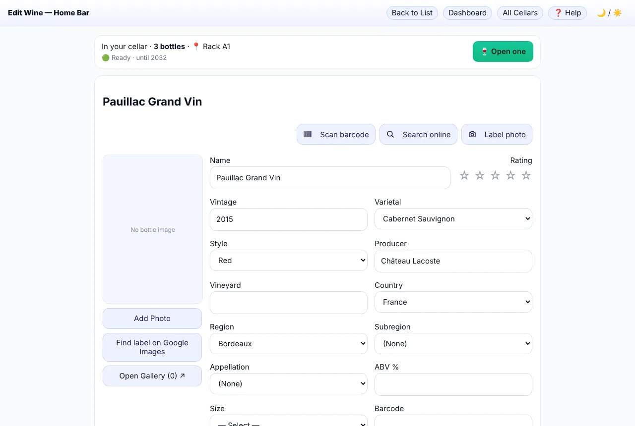 A wine’s page: status bar on top, then all its details.